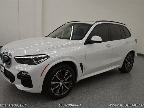 Used 2019 BMW X5 xDrive40i w/ M Sport Package AWD/4WD image 4