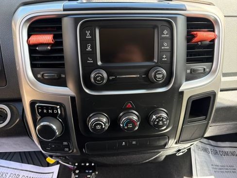 Used 2019 RAM 1500 Classic SLT AWD/4WD image 19