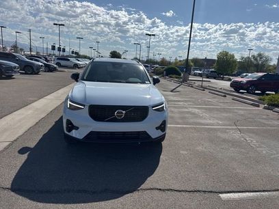 New 2026 Volvo XC40 B5 Plus w/ Protection Package Premier