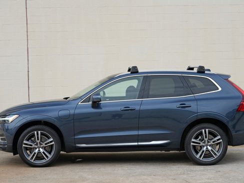 Used 2021 Volvo XC60 T8 Inscription Expression w/ Premium Package AWD/4WD image 48
