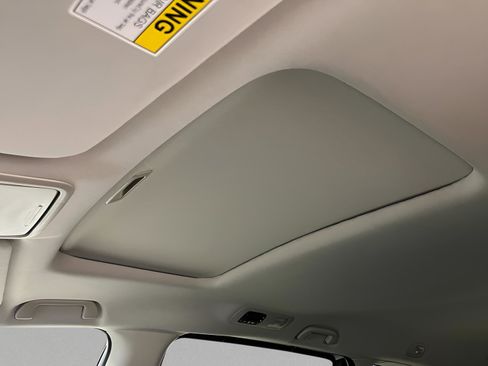 New 2026 Honda Odyssey EX-L image 21