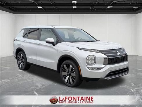 New 2026 Mitsubishi Outlander SE AWD/4WD image 7