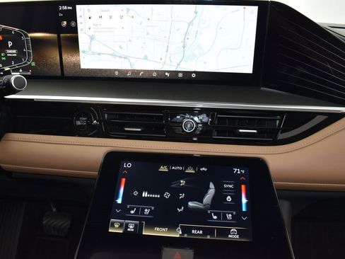 New 2026 INFINITI QX80 Luxe w/ Cargo Package image 31