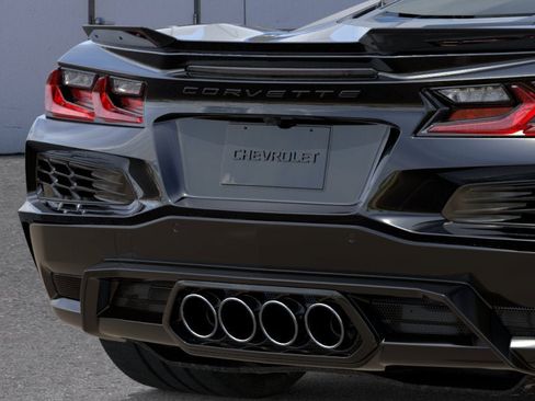 New 2026 Chevrolet Corvette Z06 w/ Stealth Interior Trim Package RWD image 25