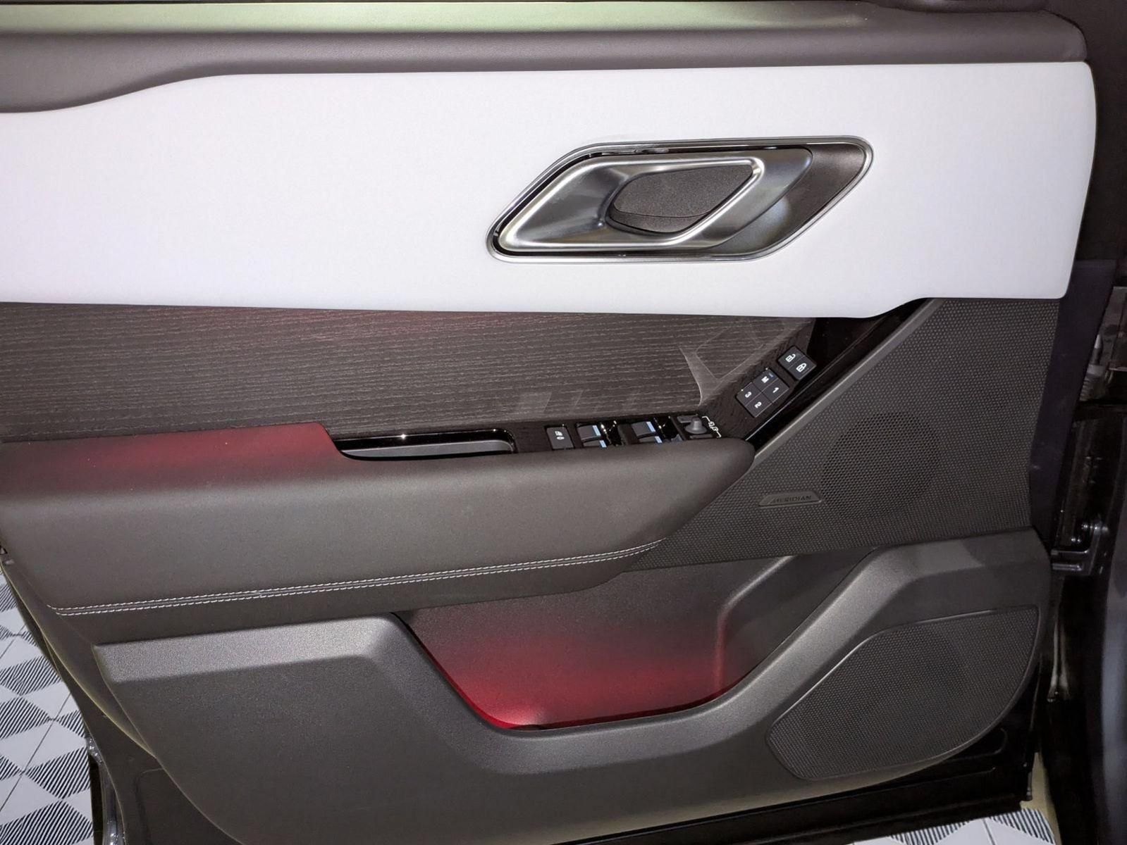 New 2026 Land Rover Range Rover Velar Belgravia AWD/4WD image 22