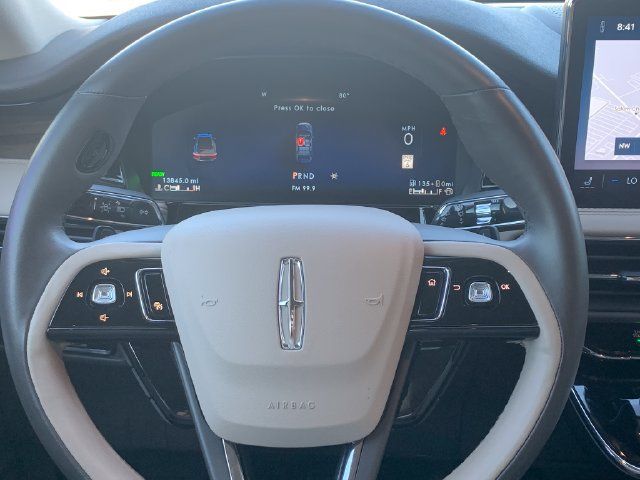 Used 2024 Lincoln Corsair Grand Touring AWD/4WD image 16