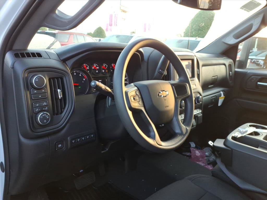 New 2026 Chevrolet Silverado 2500 Custom w/ Custom Value Package AWD/4WD image 14