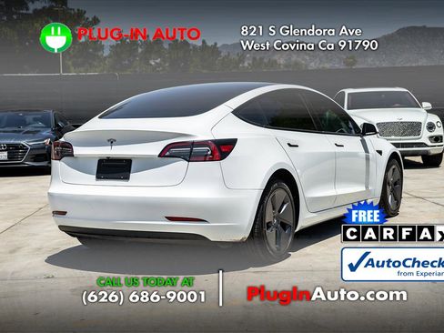 Used 2023 Tesla Model 3 Standard Range RWD image 4