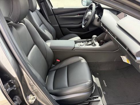 New 2026 MAZDA MAZDA3 2.5 S Sedan w/ Preferred Pkg FWD image 18