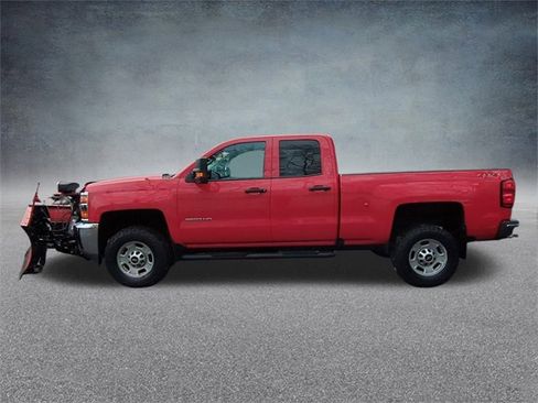 Used 2018 Chevrolet Silverado 2500 W/T w/ WT Convenience Package image 6