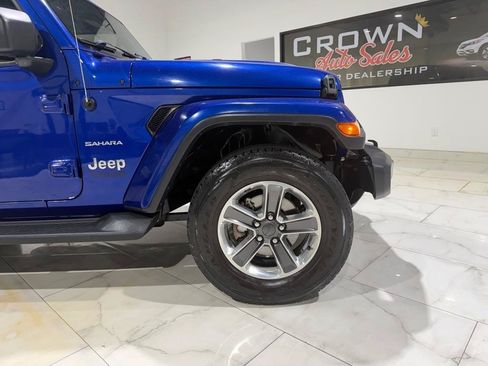 Used 2020 Jeep Wrangler Unlimited Sahara AWD/4WD image 6