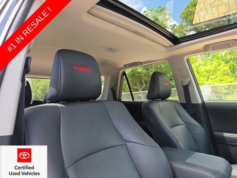 Certified 2024 Toyota 4Runner TRD Off-Road Premium w/ Moonroof Package AWD/4WD image 15