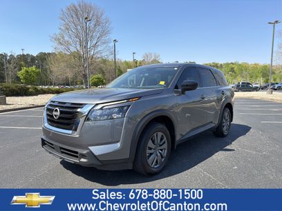 Used 2024 Nissan Pathfinder S