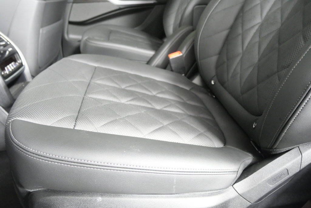 Certified 2027 BMW X7 xDrive40i AWD/4WD image 16
