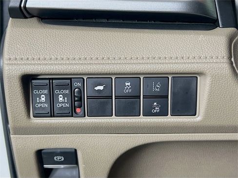 Used 2020 Honda Odyssey EX-L image 11