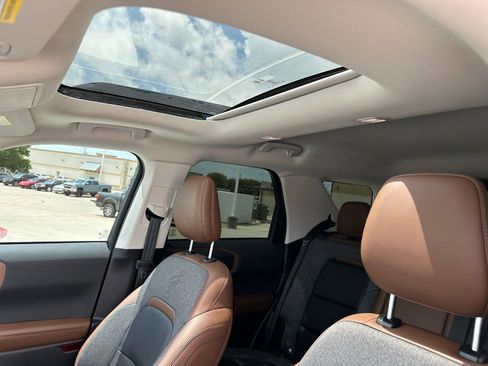 Used 2024 Ford Bronco Sport Outer Banks w/ Tech Package image 9