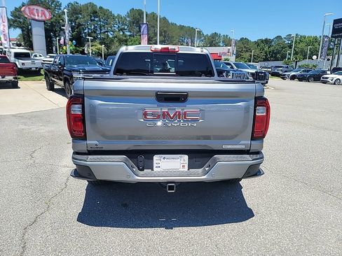 Used 2025 GMC Canyon Elevation w/ Convenience Package RWD image 6