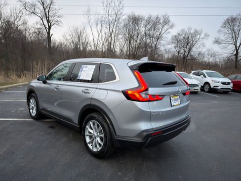 Used 2023 Honda CR-V EX-L image 4