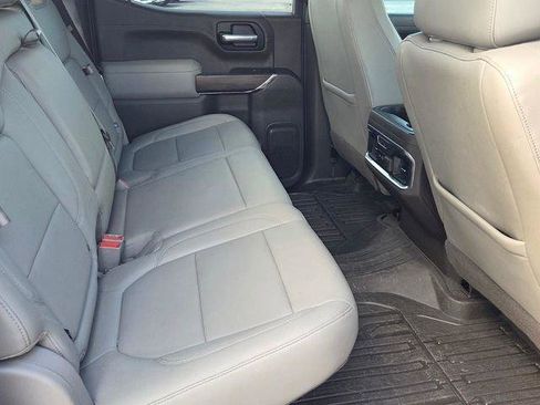 Used 2019 GMC Sierra 1500 SLT image 14