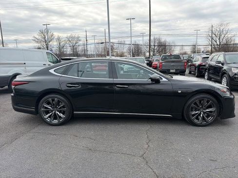 Used 2018 Lexus LS 500 F Sport image 2