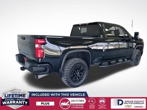 Used 2024 Chevrolet Silverado 3500 LTZ w/ LTZ Plus Package image 3