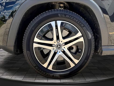 Used 2020 Mercedes-Benz GLS 450 4MATIC image 36