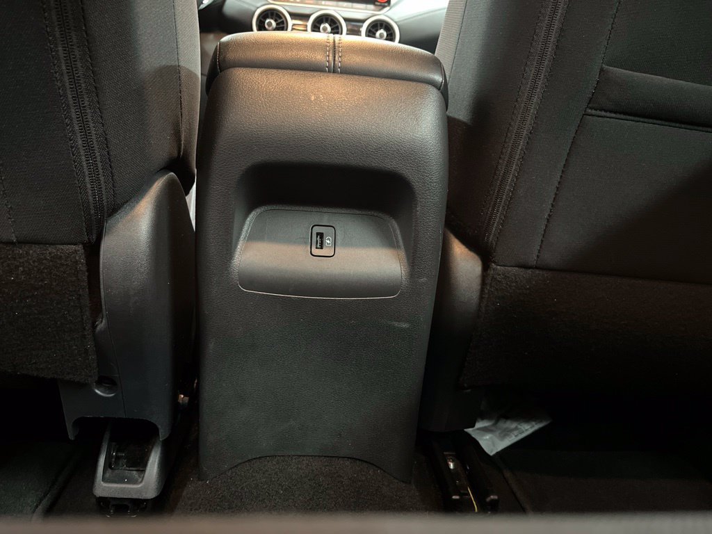 Used 2024 Nissan Sentra SV FWD image 28