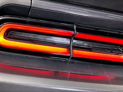 Used 2020 Dodge Challenger R/T RWD image 21