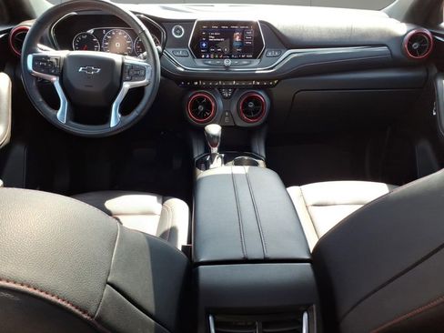 Used 2022 Chevrolet Blazer RS w/ Enhanced Convenience Package image 12