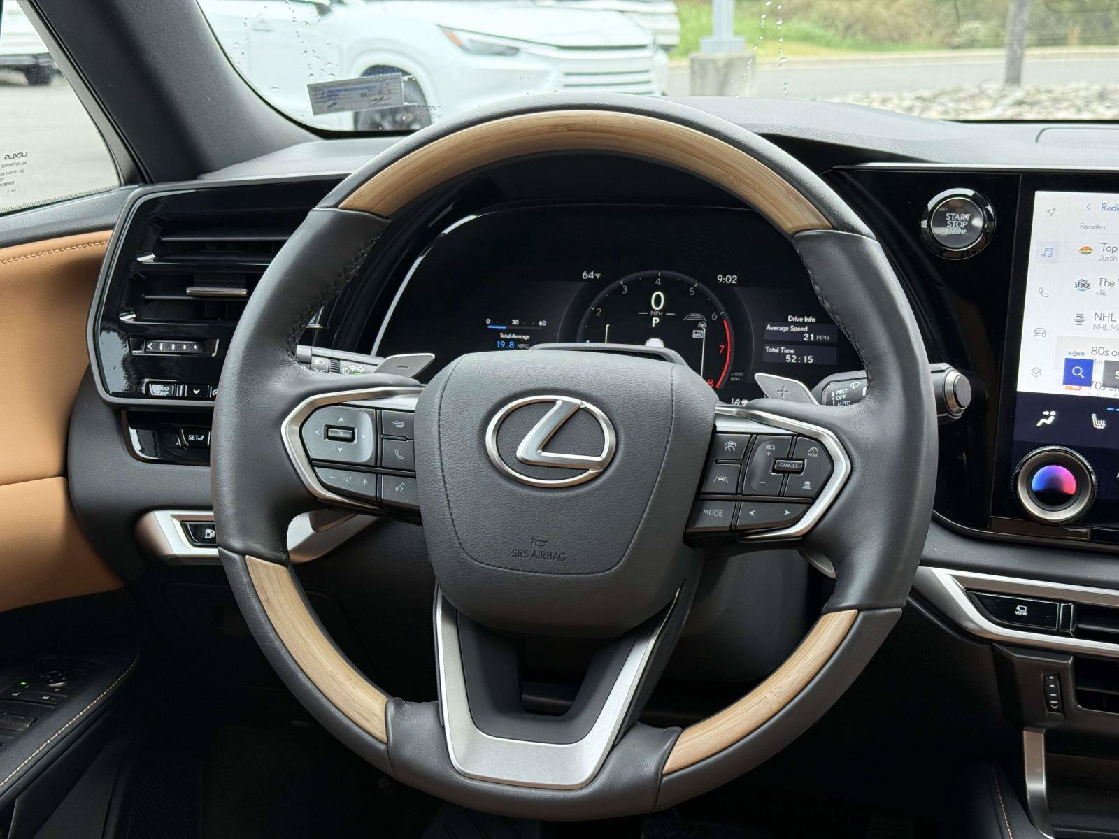 Used 2025 Lexus RX 350 AWD image 9