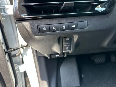 New 2025 Nissan Murano Platinum w/ Cargo Package image 12