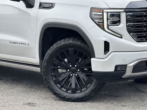 Used 2024 GMC Sierra 1500 Denali Ultimate image 13