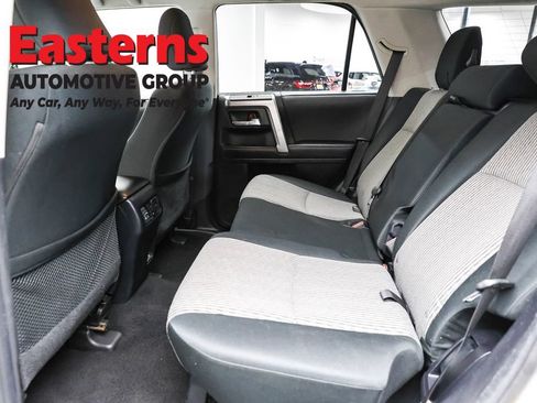 Used 2024 Toyota 4Runner SR5 AWD/4WD image 20