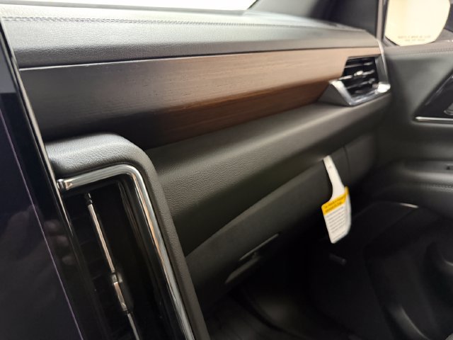 Used 2026 GMC Yukon Denali w/ Sun & Power Step Package RWD image 23