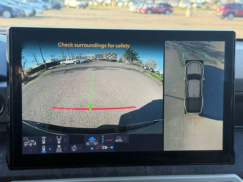 Used 2024 Toyota Tacoma Limited image 29