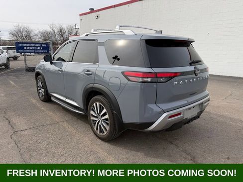 Used 2022 Nissan Pathfinder Platinum w/ Lighting Package (N93) image 4