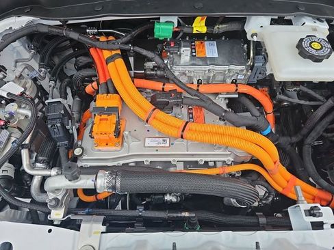 New 2027 Chevrolet Bolt RS FWD image 28