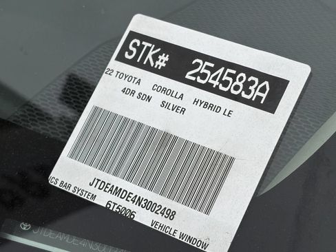 Used 2022 Toyota Corolla LE FWD image 15