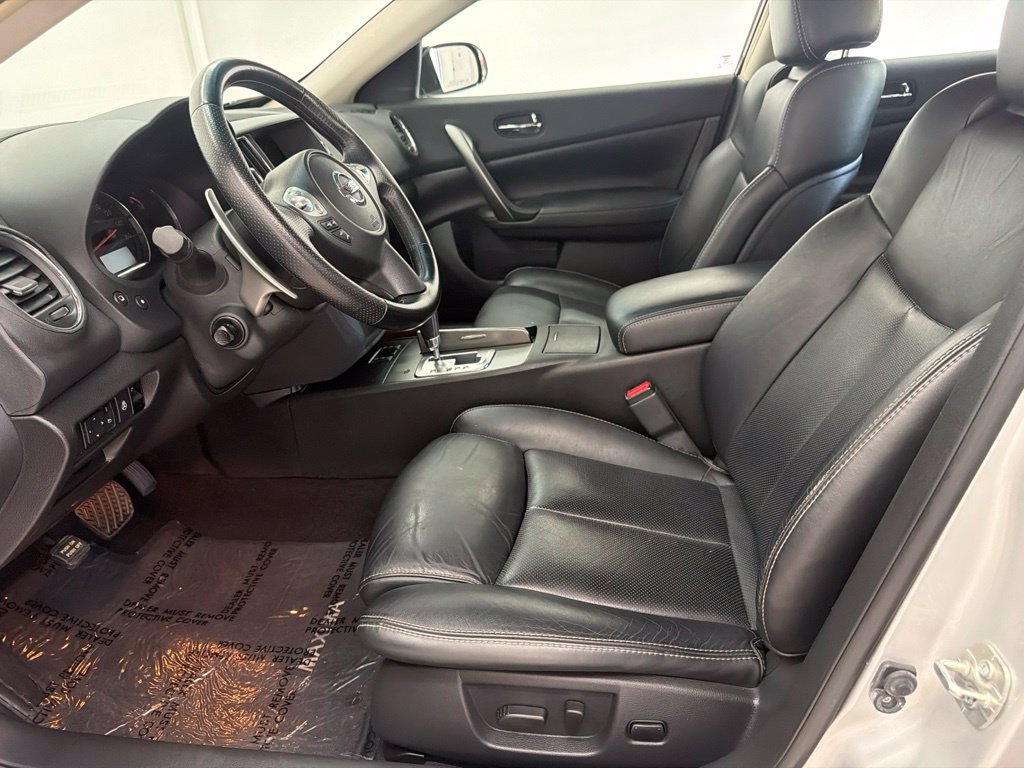 Used 2011 Nissan Maxima 3.5 SV w/ Sport Pkg FWD image 9