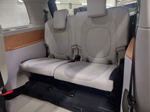 New 2025 Volkswagen ID. Buzz 1st Edition image 29