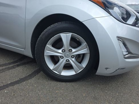 Used 2016 Hyundai Elantra Value Edition FWD image 10