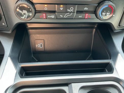 Used 2023 Ford F250 XLT w/ XLT Premium Package AWD/4WD image 25