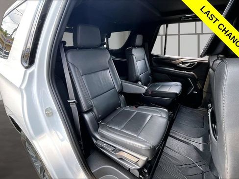 Used 2021 Chevrolet Tahoe Z71 w/ Rear Media and Nav Package AWD/4WD image 27