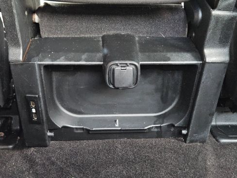 Used 2018 Ford F150 XLT AWD/4WD image 27