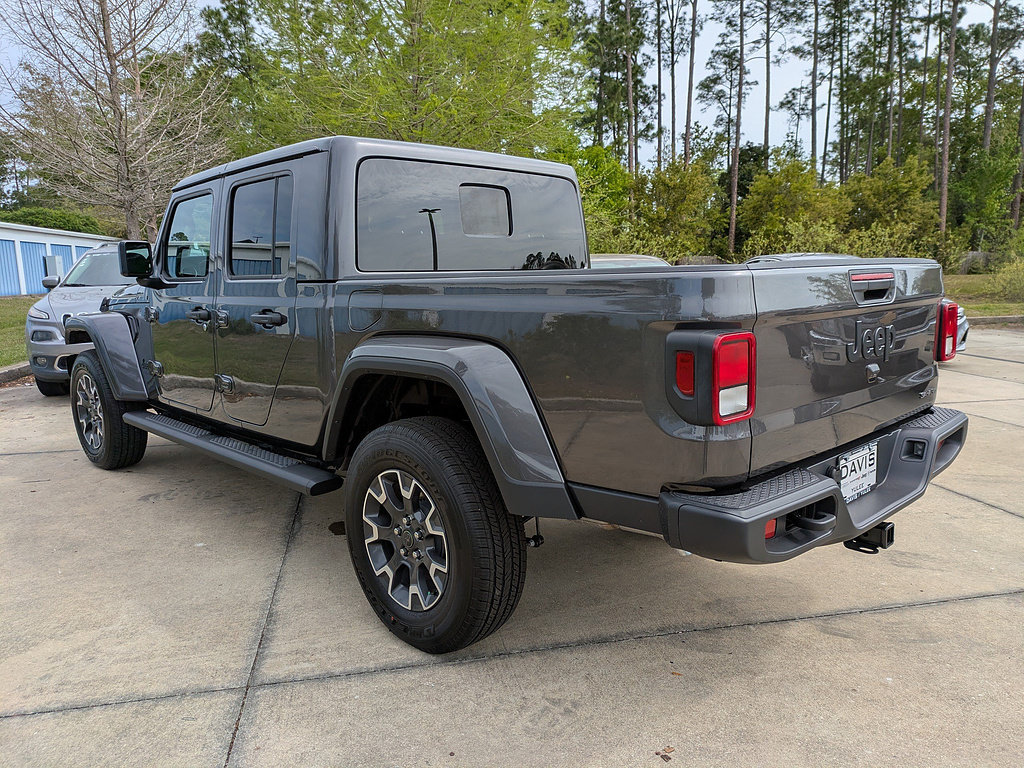 New 2026 Jeep Gladiator Sport AWD/4WD image 6
