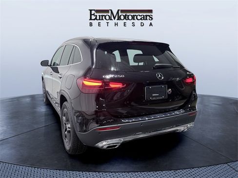 New 2026 Mercedes-Benz GLA 250 4MATIC image 2