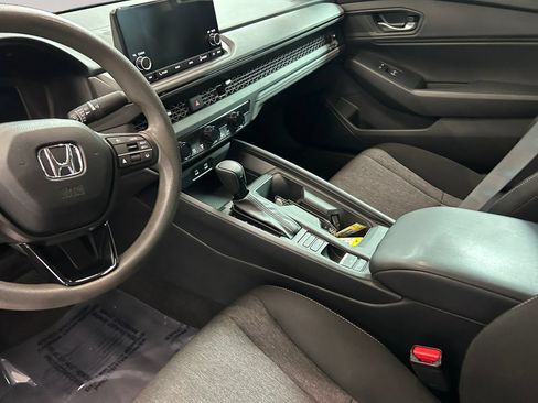 Certified 2023 Honda Accord EX image 10