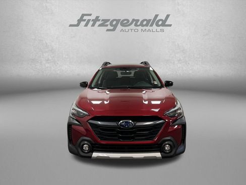 Used 2025 Subaru Outback Limited AWD/4WD image 9