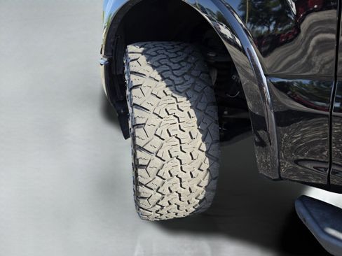 Used 2020 Ford F150 XLT w/ Equipment Group 302A Luxury image 40