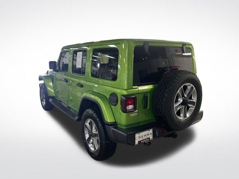 Used 2019 Jeep Wrangler Unlimited Sahara w/ Uconnect 4C Nav & Sound Group image 3